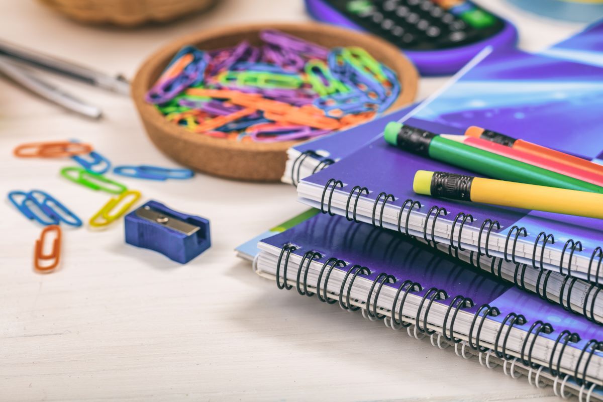 school-supplies-on-wooden-background-2023-11-27-05-24-24-utc
