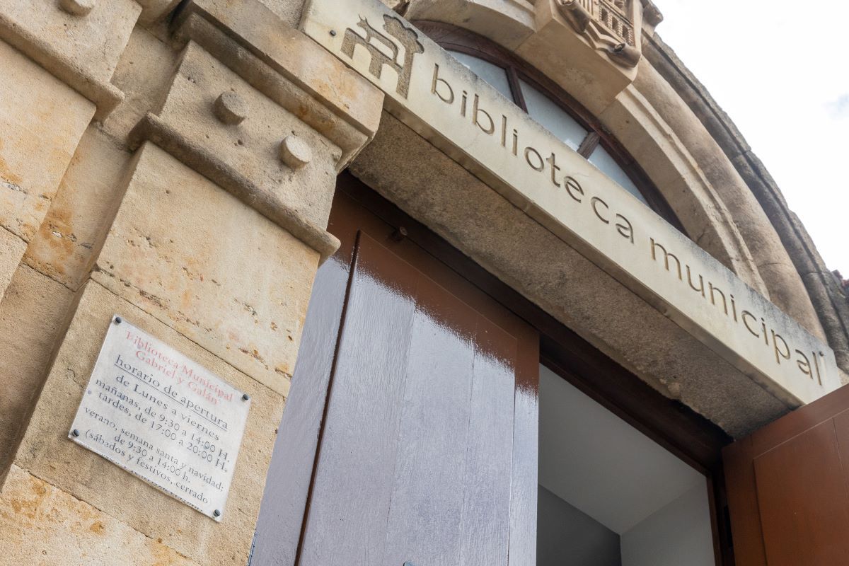 Biblioteca pública municipal Gabriel y Galán | PSOE