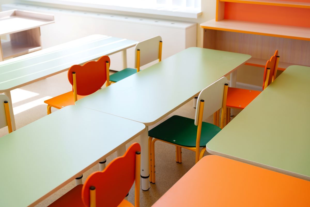 brightly-colored-classroom-furniture-featuring-gre-2025-02-25-22-42-28-utc