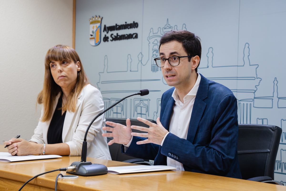 María Sánchez y José Luis Mateos, durante la rueda de prensa