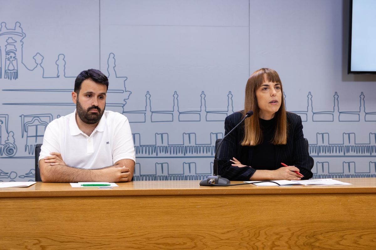 Álvaro Antolín y María Sánchez, durante la rueda de prensa